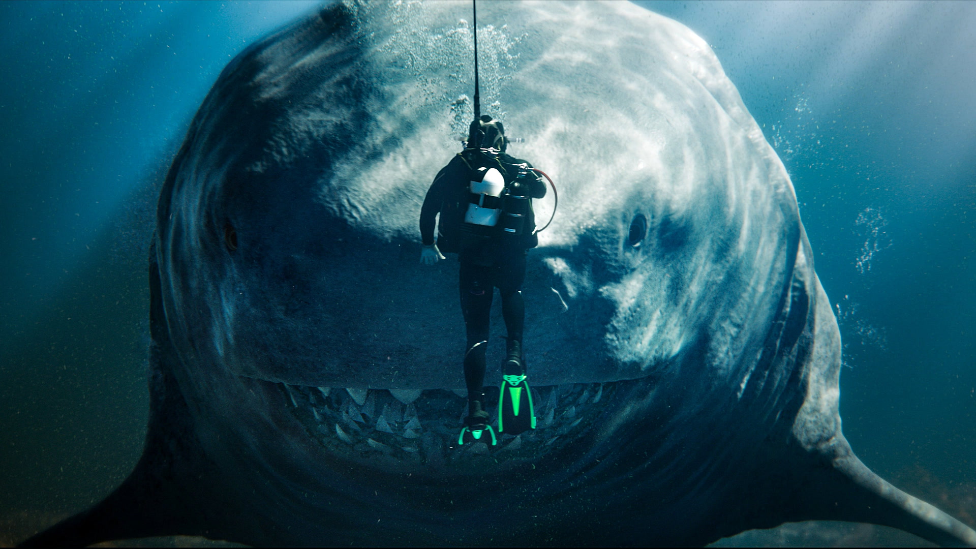 Megalodon 2 Ambis