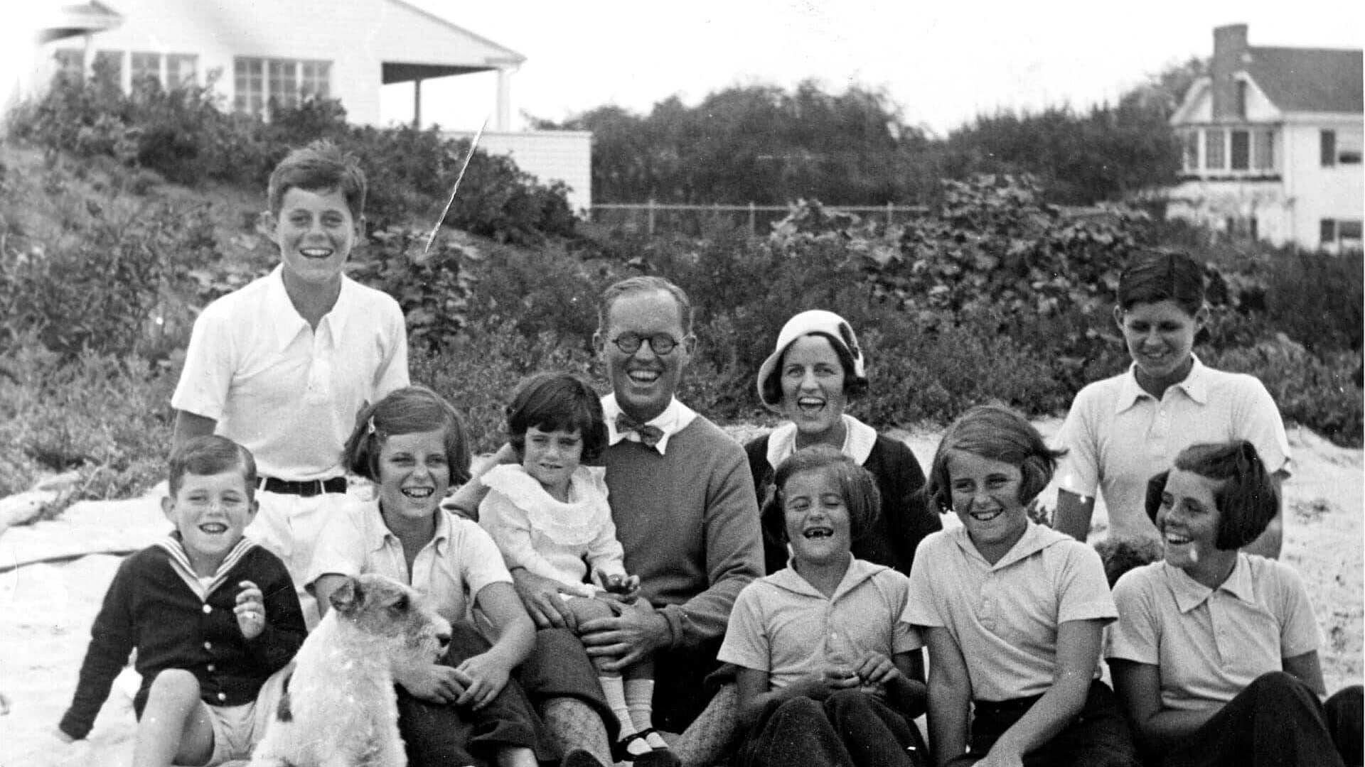 John F. Kennedy - Čovjek i mit