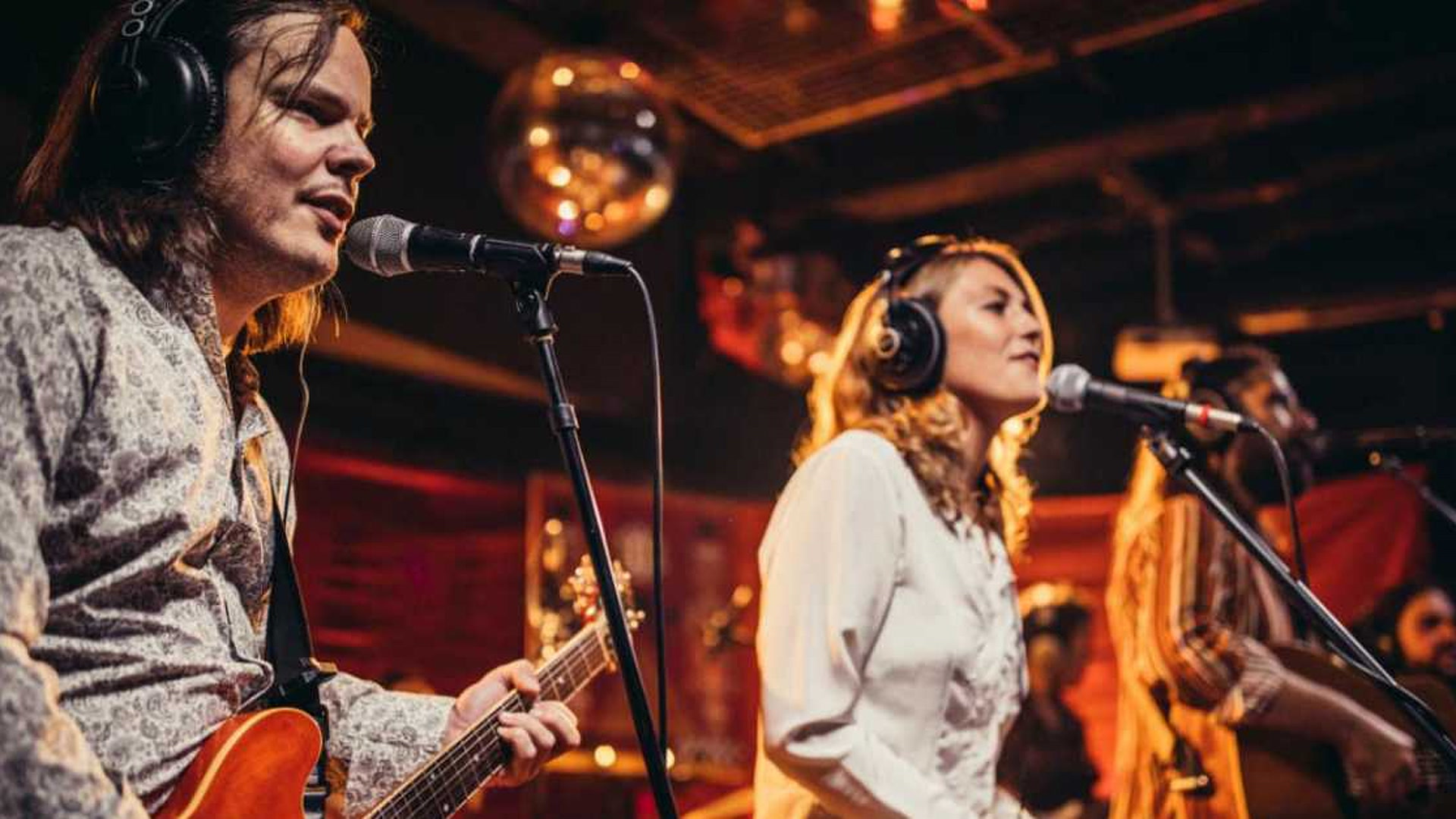 Bohemija - RadioAparat live