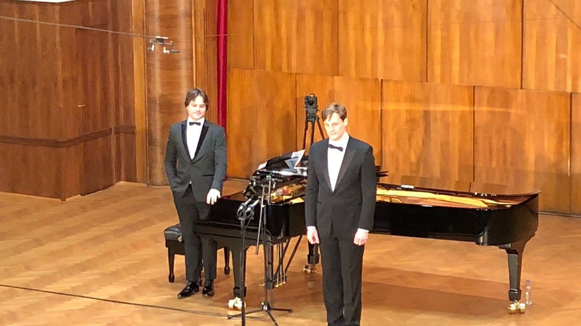 Sava Vemić i Vladimir Gligorić: Koncert solo pesama za bas i klavir
