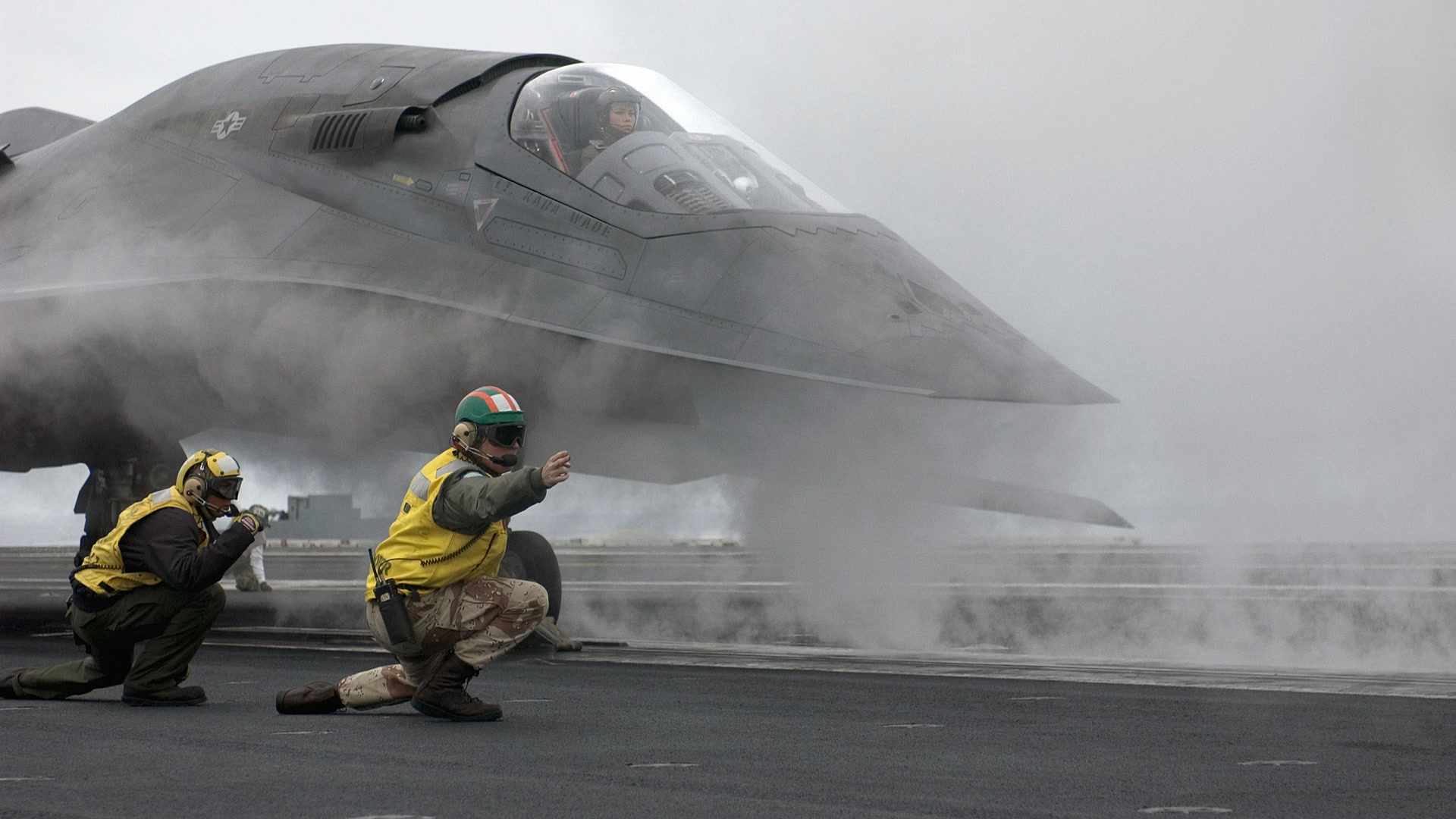 Stelt: Nevidljivi bombarder
