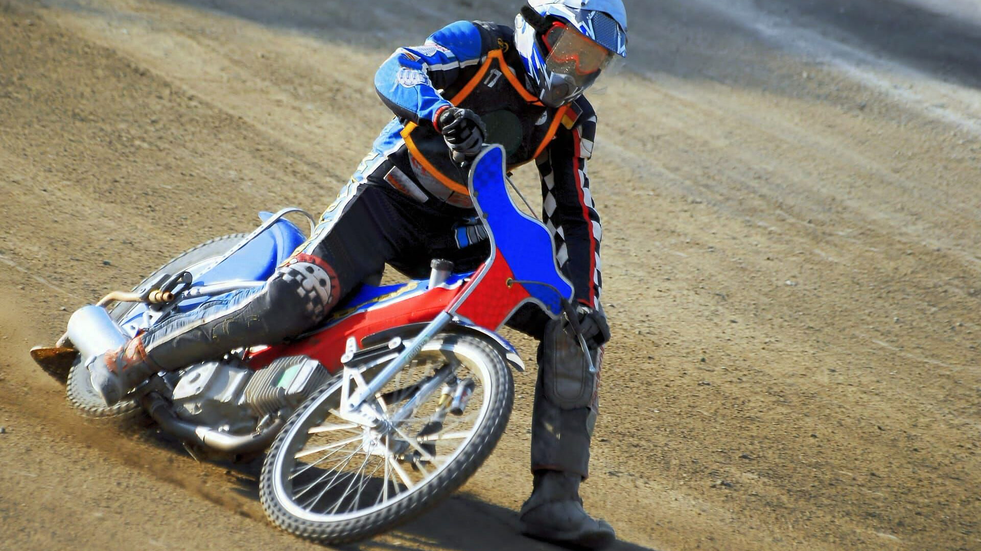 NZ Speedway Championship: World 240s