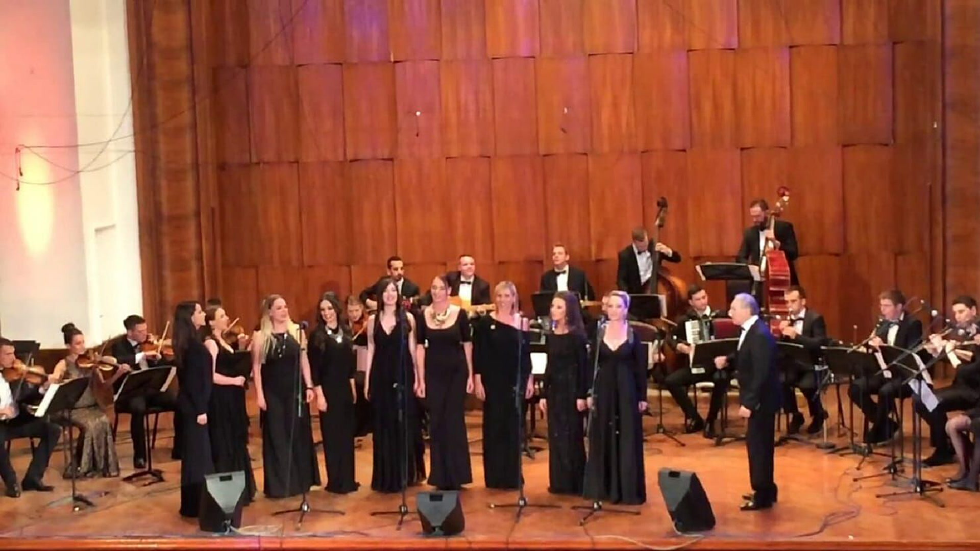Omladinski narodni orkestar i pevački studio Radio Beograda