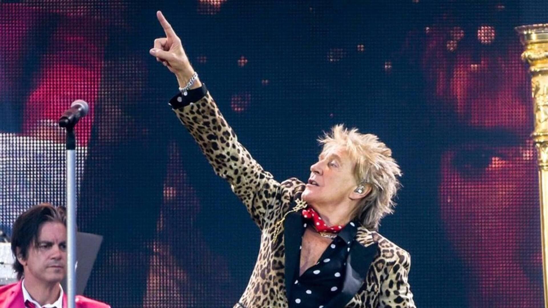 Rod Stewart - Live from Nokia Times Square